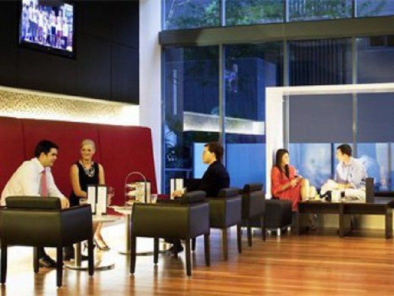 아모라 브리즈번 호텔 내부 사진 The lounge at the airport