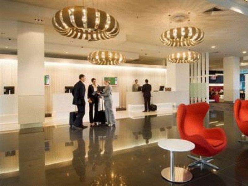 아모라 브리즈번 호텔 외부 사진 Lobby of the hotel