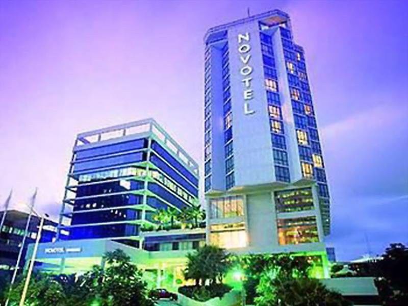 아모라 브리즈번 호텔 외부 사진 Novotel Hotel, Phnom Penh